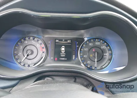 2015 Chrysler 200 S z USA, uszkodzony, nr VIN 1C3CCCBB7FN531636